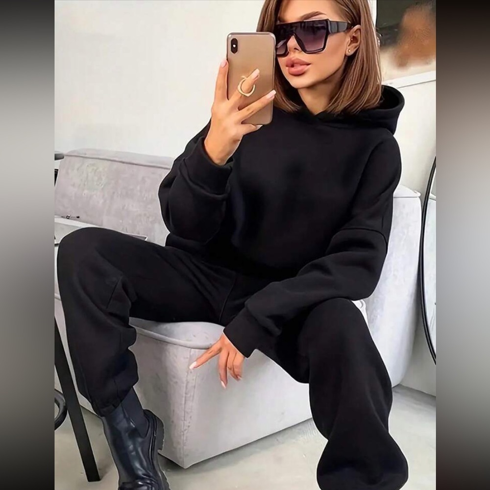 Women's Monochrome Hoodie And Pants Two-piece Set